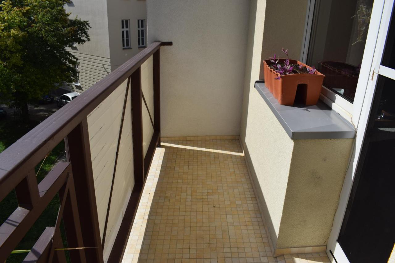 Apartament 3 Pokoje Balkon 50M2 Wyposazone Parking Διαμέρισμα Βρότσλαβ Εξωτερικό φωτογραφία