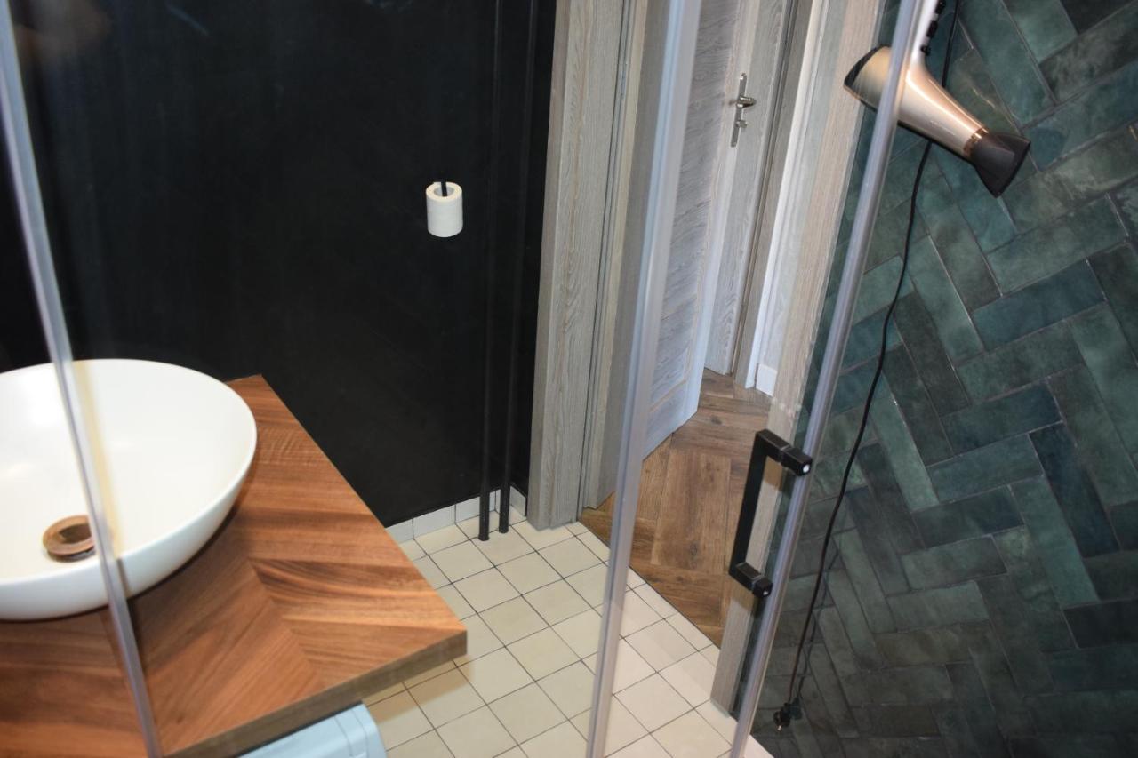 Apartament 3 Pokoje Balkon 50M2 Wyposazone Parking Διαμέρισμα Βρότσλαβ Εξωτερικό φωτογραφία