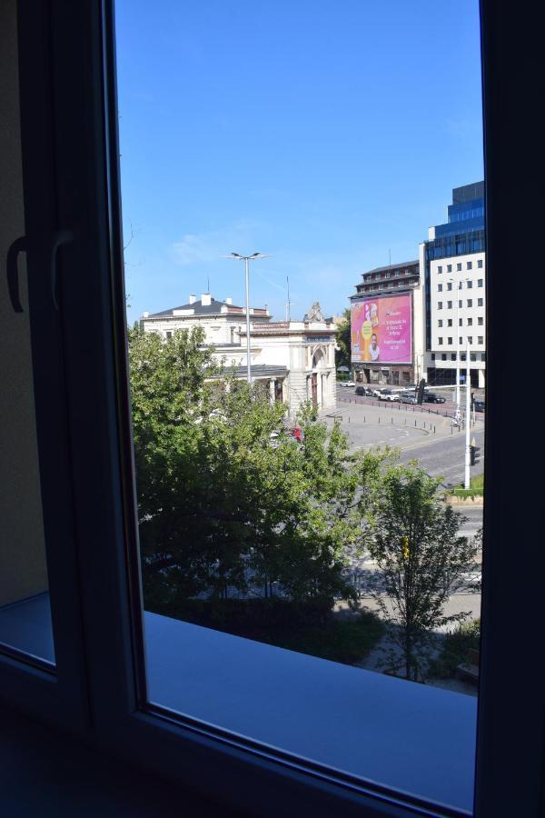 Apartament 3 Pokoje Balkon 50M2 Wyposazone Parking Διαμέρισμα Βρότσλαβ Εξωτερικό φωτογραφία